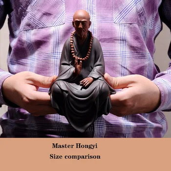 Keramikas statuja Master Hongichi, augstā temperatūrā apdedzinot Budistu skaitļi Mūsdienu mākslas skulptūru Mājas bēniņos apdare statuja